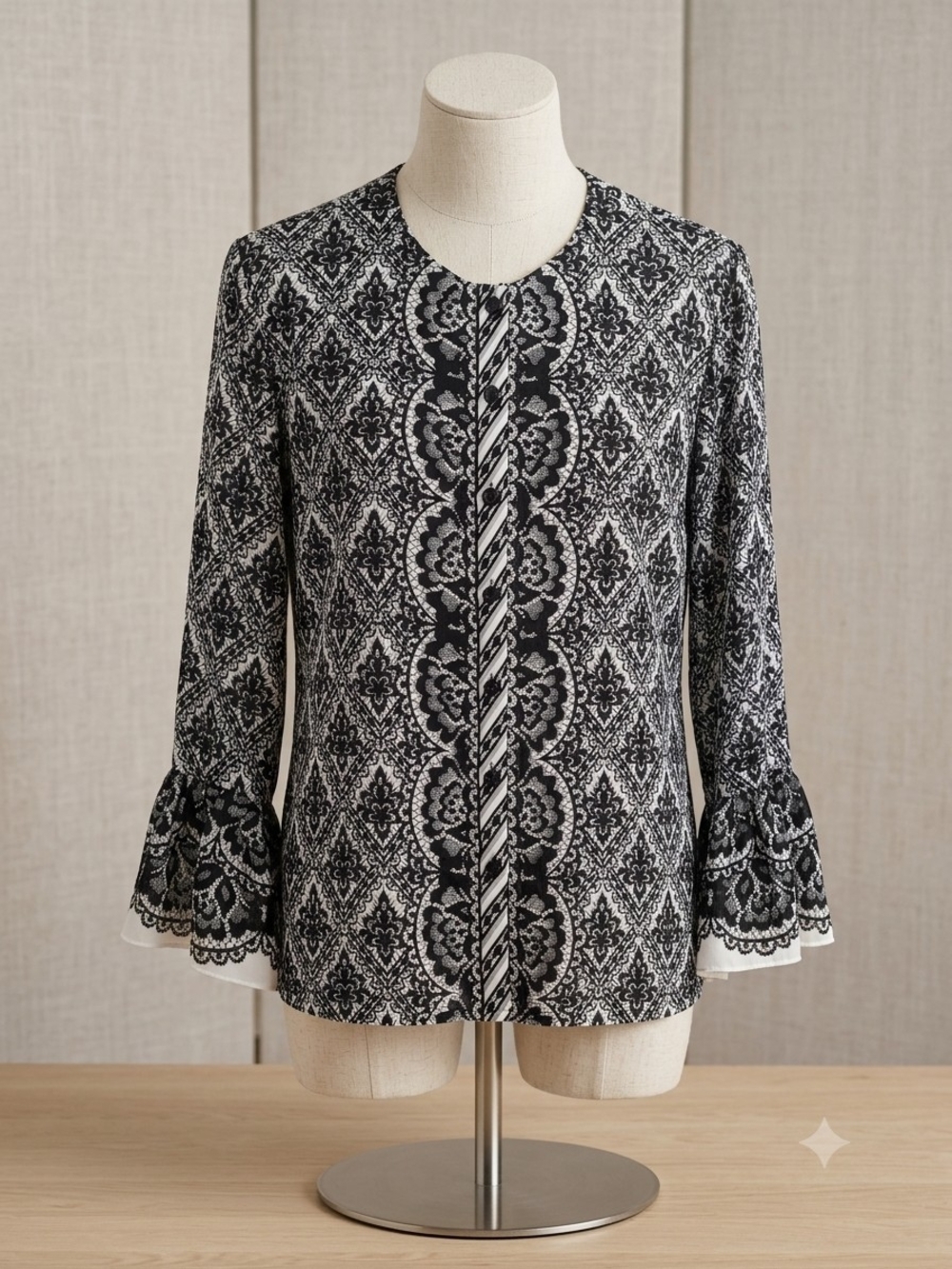 Vintage Bob Mackie Wearable Art Black and White Lace-Print Blouse 90s Y2K Size L